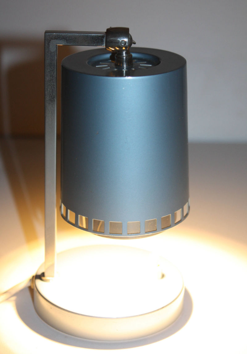 Kleine Mid-Century Tischlampe