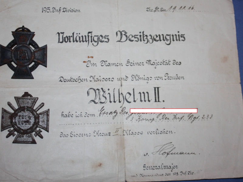 Zusammengehöriger Nachlass mit Dokumenten des 1. und 2. Weltkrieges mit Feldpostbrief auf Birkenrinde